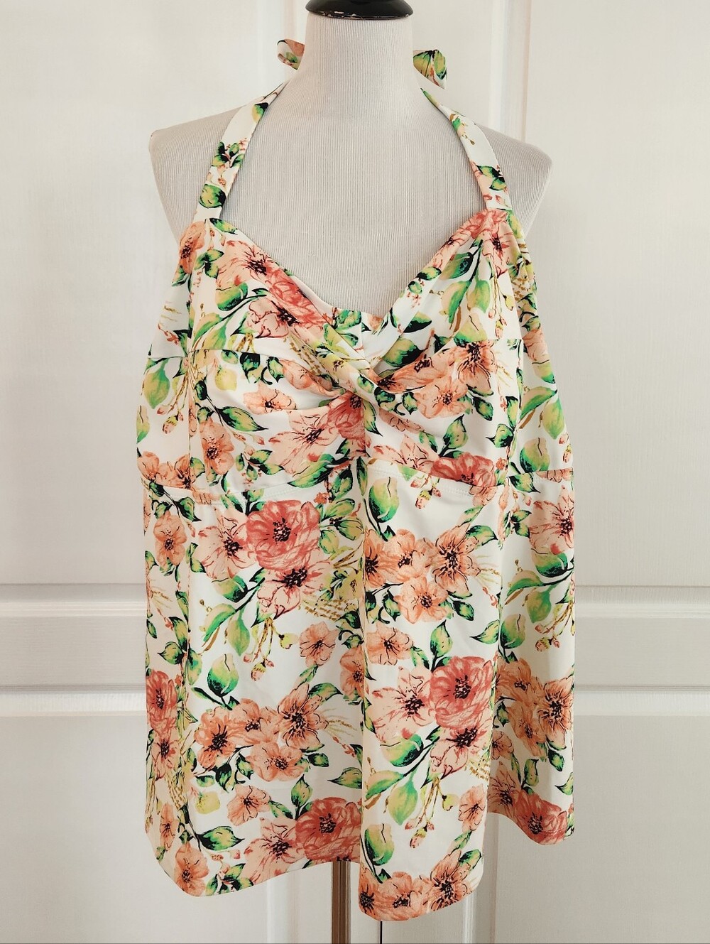 Ava & Viv Womens Size 26W Tankini Swim Top Halter Floral Pink Green NWT